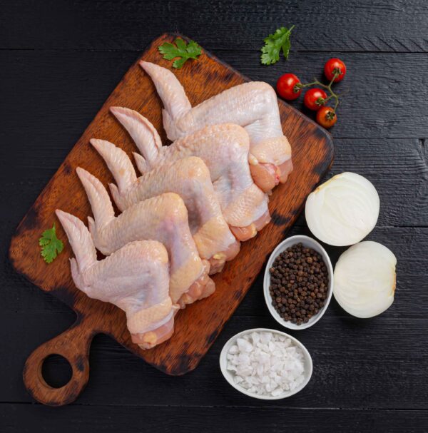 raw chicken wings